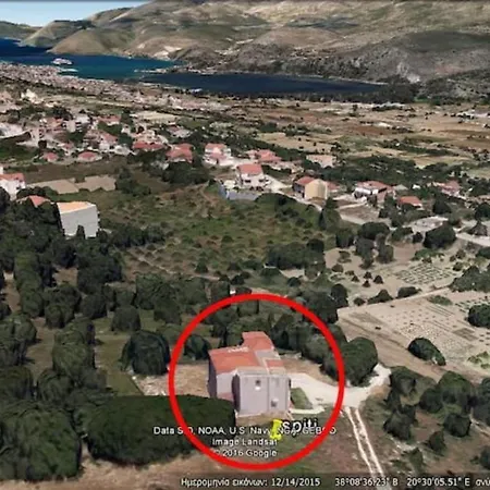 Helmata With Privecy ארגוסטולי