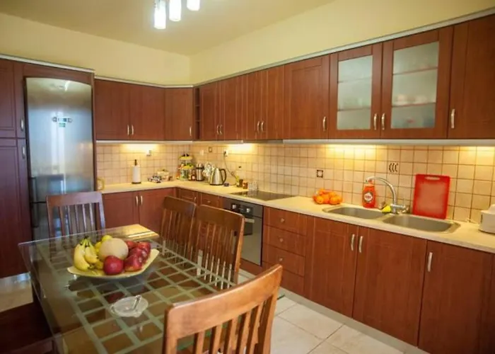 Villa Helmata With Privecy *